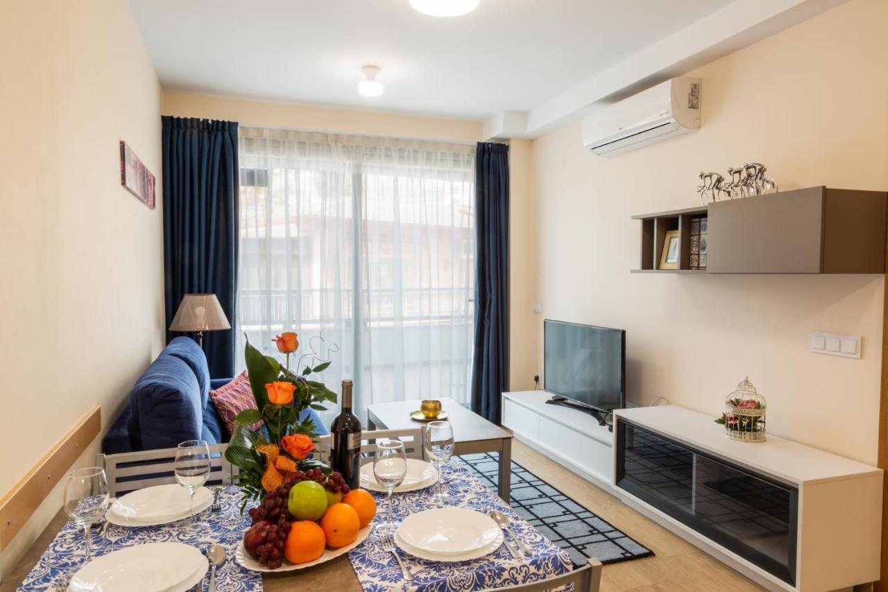 Melior-1 Apartment กัลเป ภายนอก รูปภาพ