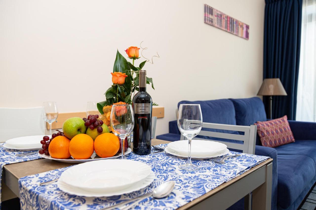 Melior-1 Apartment กัลเป ภายนอก รูปภาพ